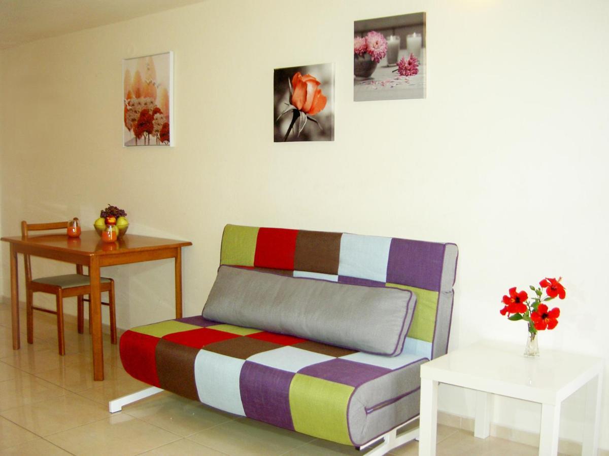 Mat Old Town Apartments L 罗希姆诺 外观 照片